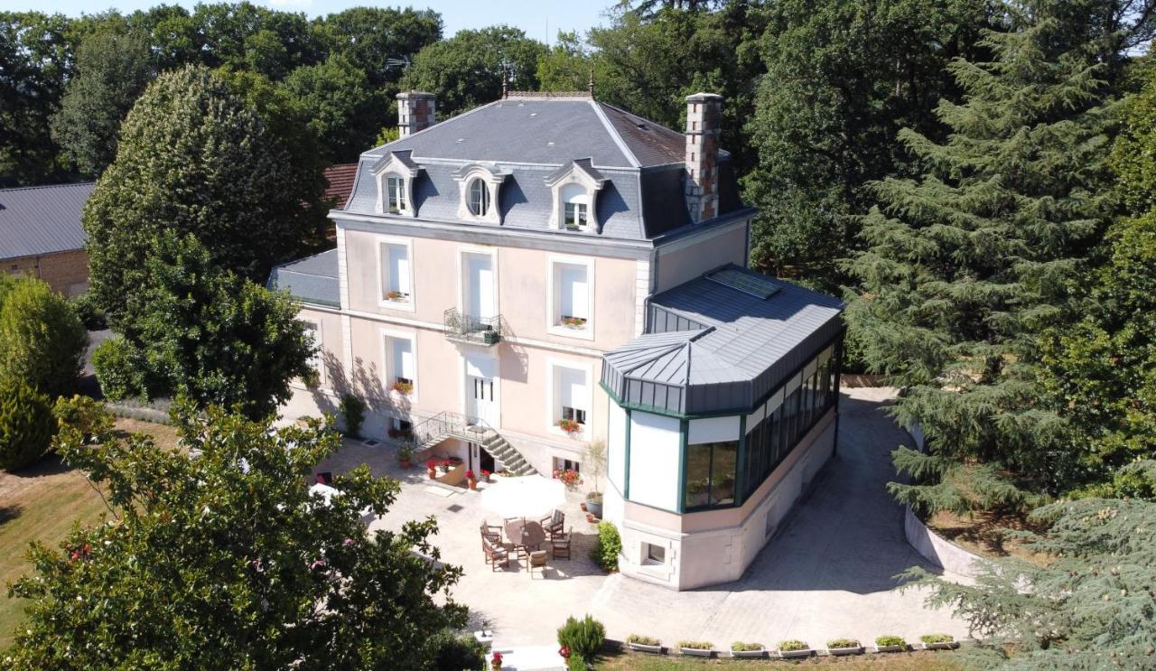 La Maison Ribotteau L'Isle-Jourdain  Eksteriør bilde